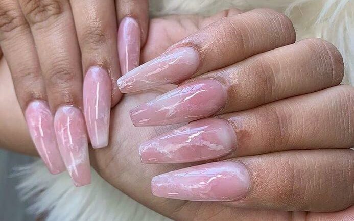 uñas efecto joya